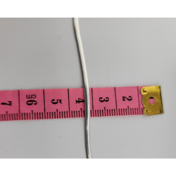 Sterling Silver Herringbone Flat 8" Bracelet - Picture 4 of 4